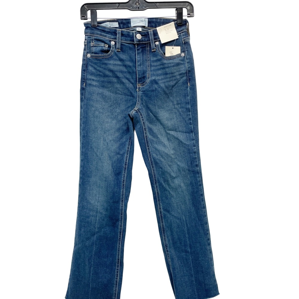 Universal Thread Women's Blue Medium Wash High Rise Kick Flare Jeans Size 2